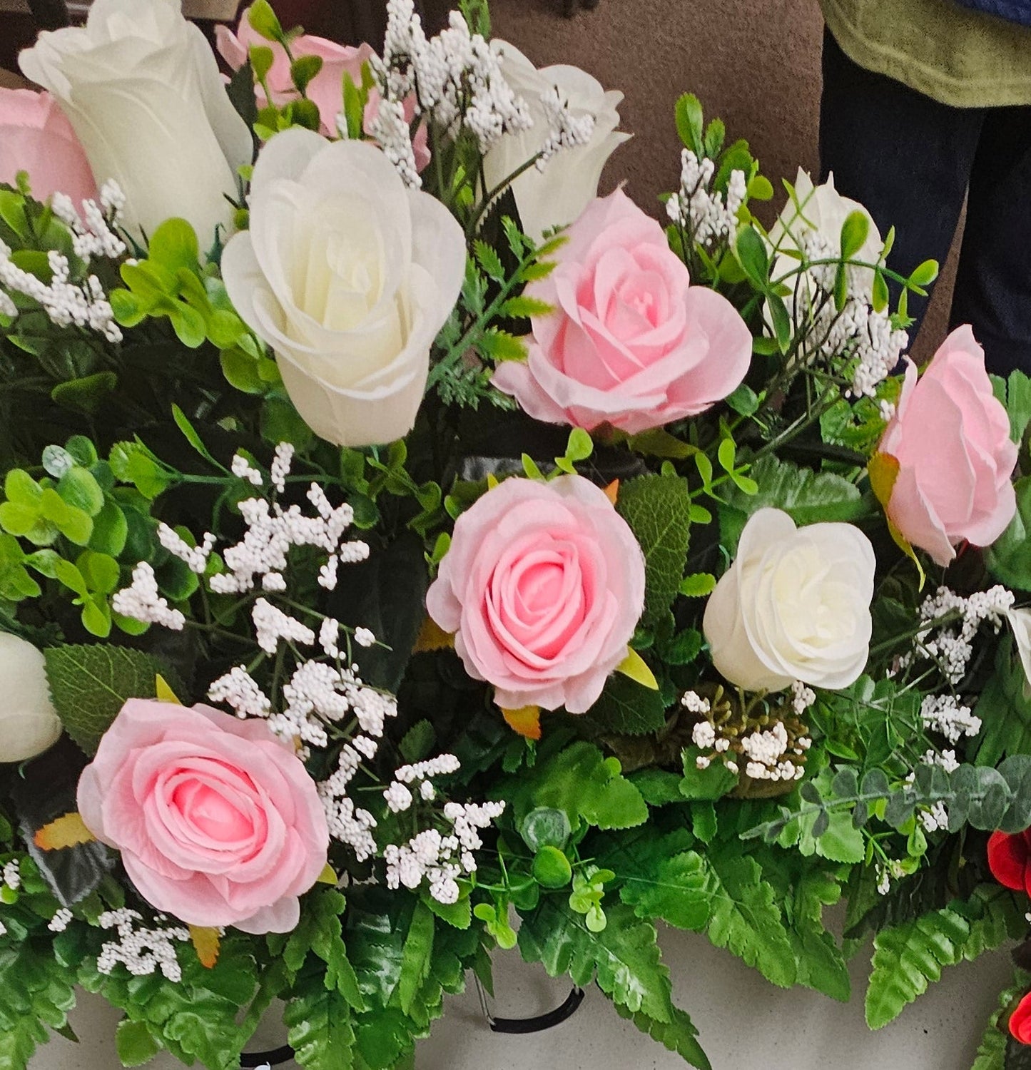 Pink & White Rose Cemetery Saddle – Elegant Memorial Flowers